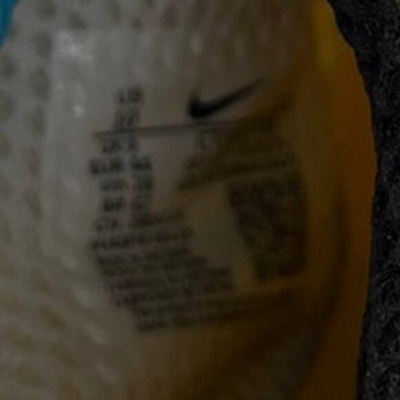 Mens Nike Air Presto CT3550-700 Running Training Athletic Sneaker Yellow Size 12 main image 3